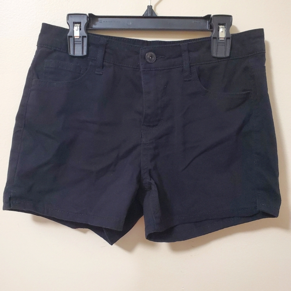 Black Soft Midi Shorts (Size 5)